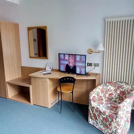 Hotel Brione 3*