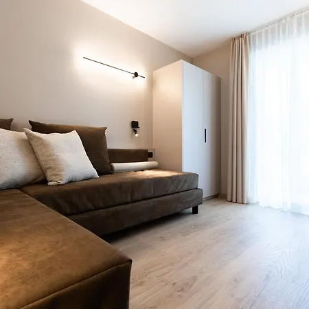 Brione Hotel 3*