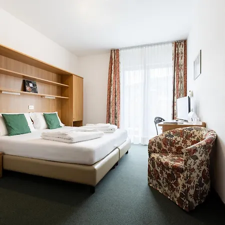 Hotel Brione 3*